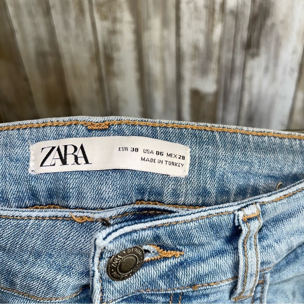 Zara Embellished Side Stripe Jeans Light Wash Frayed Ankle Skinny Denim Size 6 - Picture 7 of 8